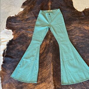 Elegant Green Flare Jeans for Women